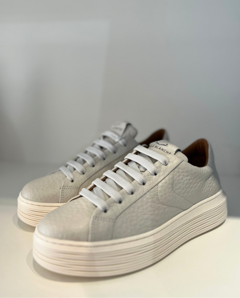 Voile Blanche Sneaker - SELENE MACRO BOTTLED